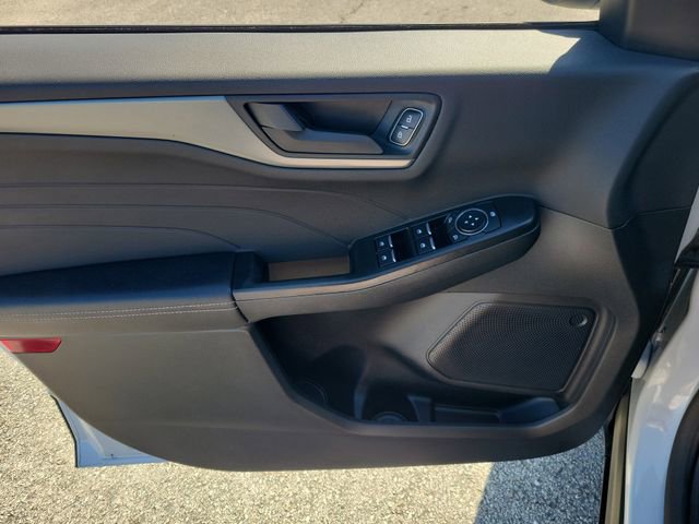 Certified 2026 Ford Escape Active FWD image 22