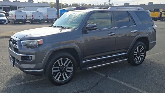 Used 2020 Toyota 4Runner Limited AWD/4WD image 5