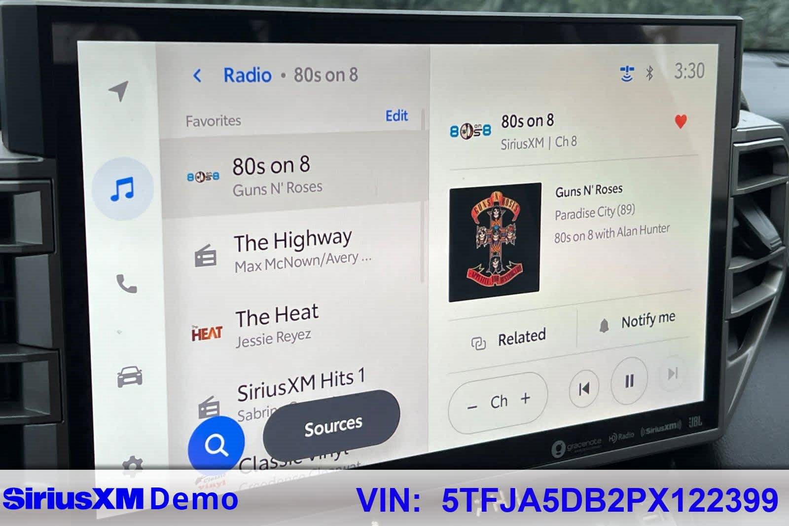 Used 2023 Toyota Tundra Limited image 29