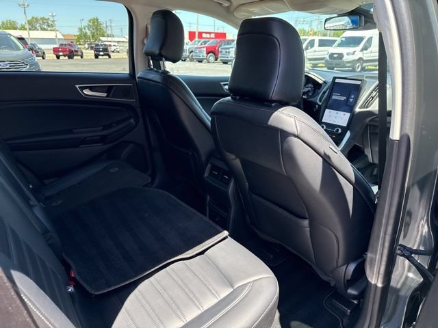 Certified 2024 Ford Edge SEL AWD/4WD image 33