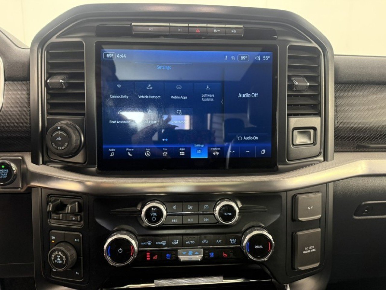 Certified 2023 Ford F150 Raptor image 19