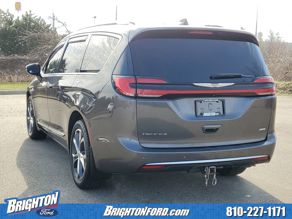 Used 2021 Chrysler Pacifica Pinnacle AWD/4WD image 3
