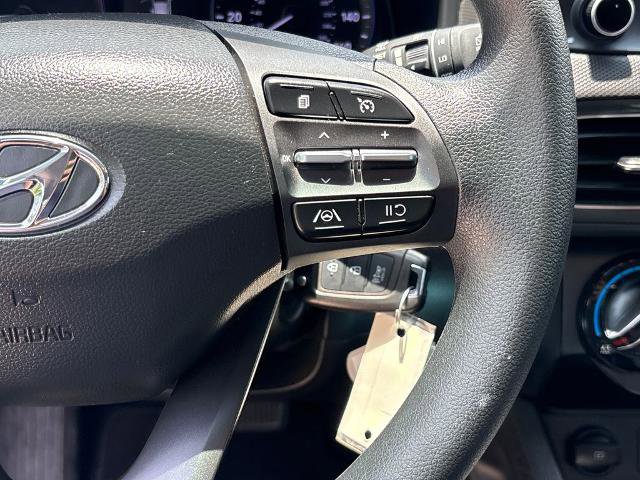 Used 2023 Hyundai Kona SE AWD/4WD image 18