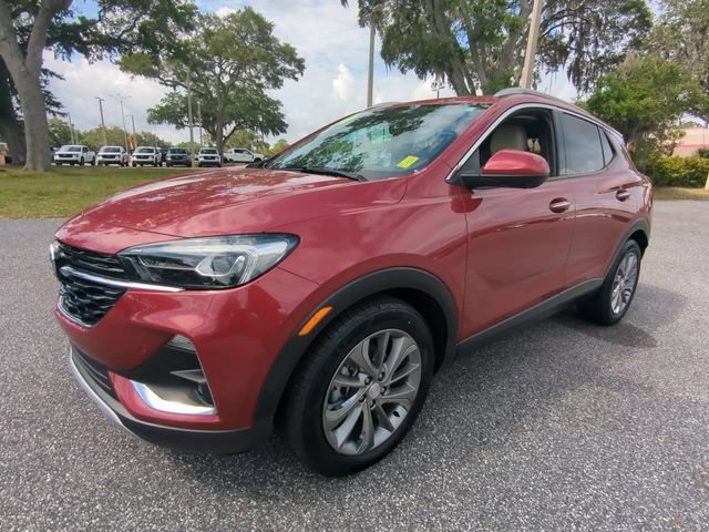 Used 2020 Buick Encore GX Essence w/ Experience Buick Package FWD image 9