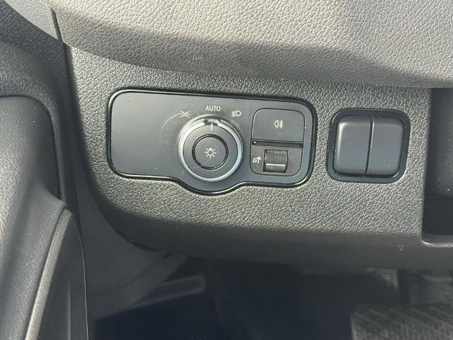 Used 2023 Mercedes-Benz Sprinter 2500 image 14