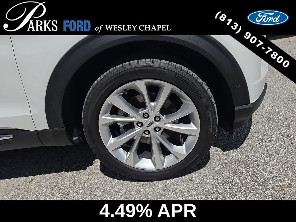 Certified 2022 Ford Explorer Platinum w/ Equipment Group 601A AWD/4WD image 33