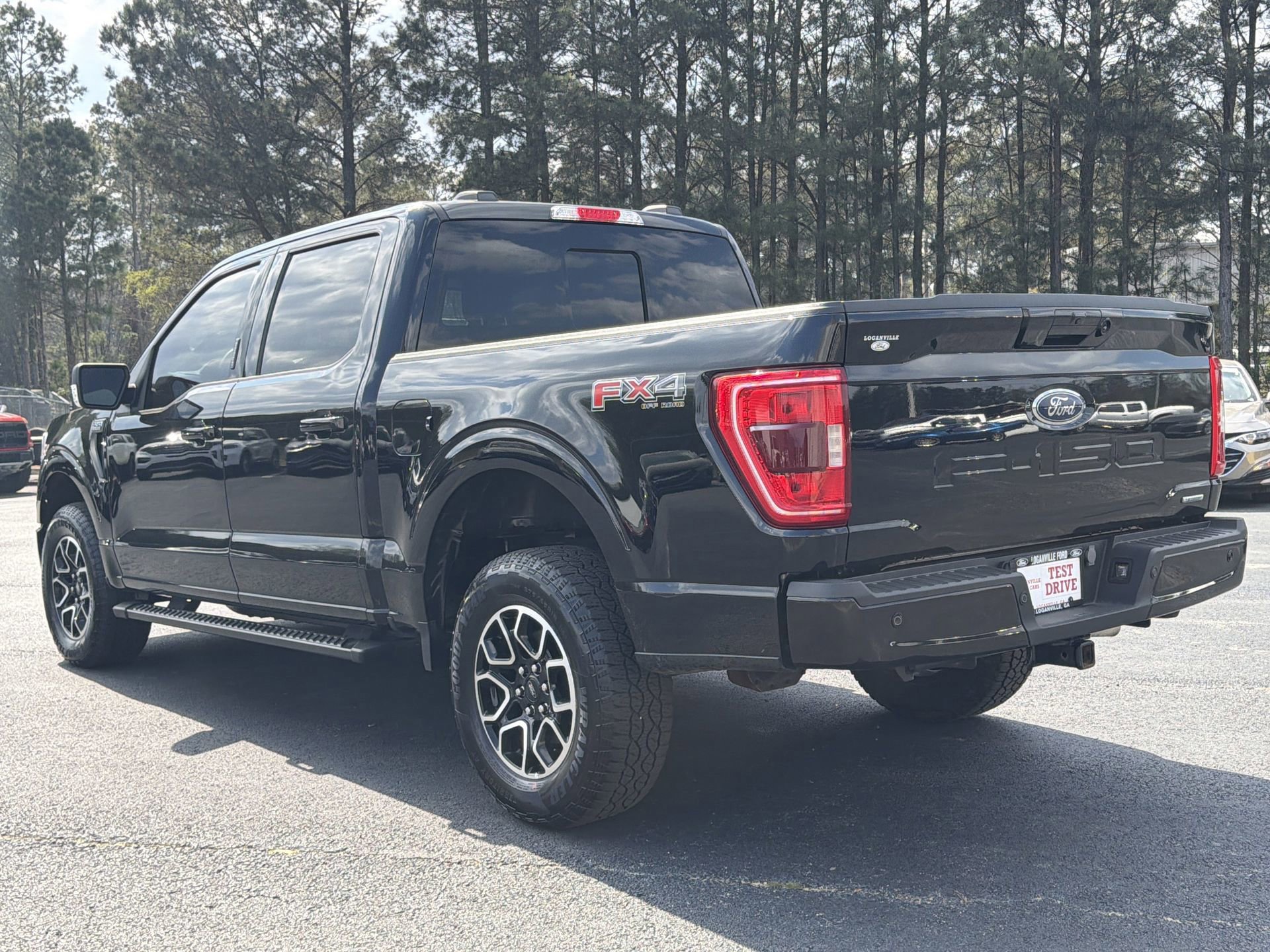 Certified 2023 Ford F150 XLT w/ Equipment Group 302A High image 5