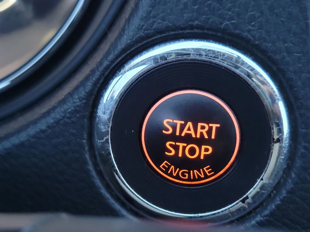 Used 2017 Nissan Rogue SV w/ SV Premium Package image 26