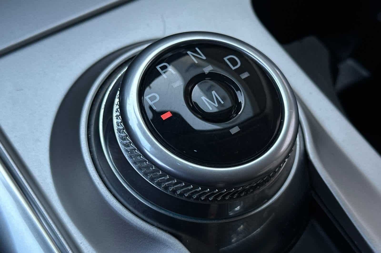 Certified 2021 Ford Explorer Limited w/ Hybrid Equipment Group 310A image 22