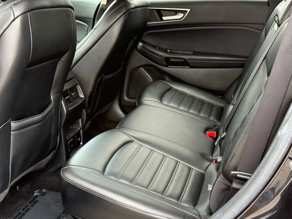 Certified 2020 Ford Edge SEL w/ Convenience Package FWD image 8