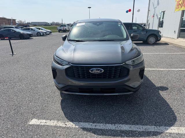 Certified 2023 Ford Escape Active w/ Cold Weather Package image 8