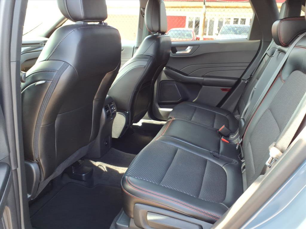 Certified 2024 Ford Escape ST-Line w/ Tech Pack #1 image 11