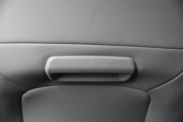 Certified 2025 Ford Expedition Max Active image 33