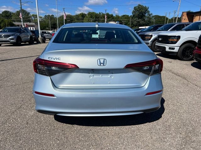 Used 2022 Honda Civic EX image 3