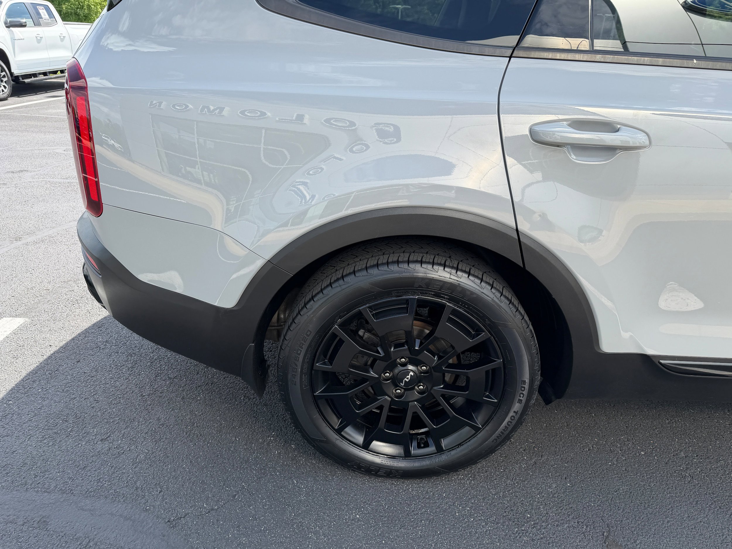 Certified 2025 Ford Expedition Active AWD/4WD image 12