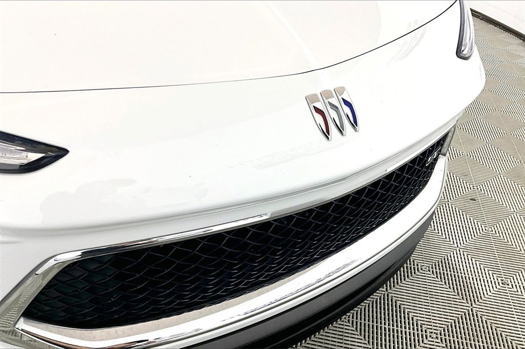 Used 2024 Buick Encore GX Sport Touring w/ Comfort Package image 23