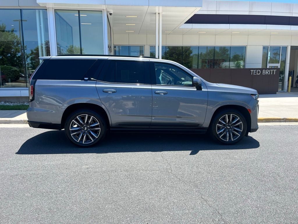 Used 2022 Cadillac Escalade Sport w/ Touring Package AWD/4WD image 10