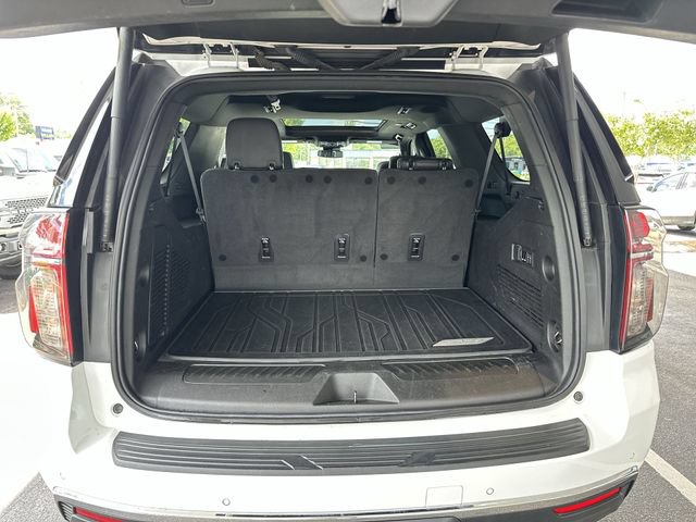 Used 2024 Chevrolet Suburban LT w/ Luxury Package AWD/4WD image 26