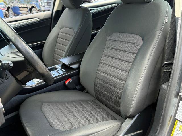 Certified 2020 Ford Fusion SE FWD image 9