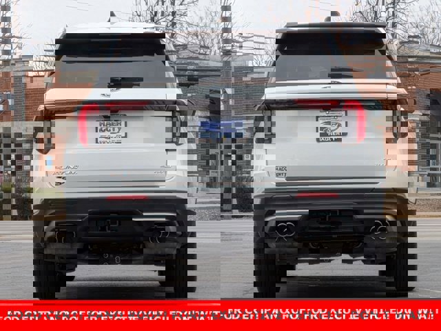 Certified 2025 Ford Explorer Platinum w/ Ultimate Package image 4