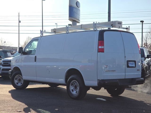 Used 2023 GMC Savana 2500 w/ Driver Convenience Package image 3