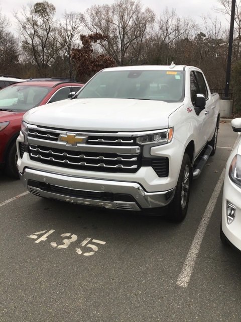 Used 2024 Chevrolet Silverado 1500 LTZ w/ LTZ Premium Package image 4