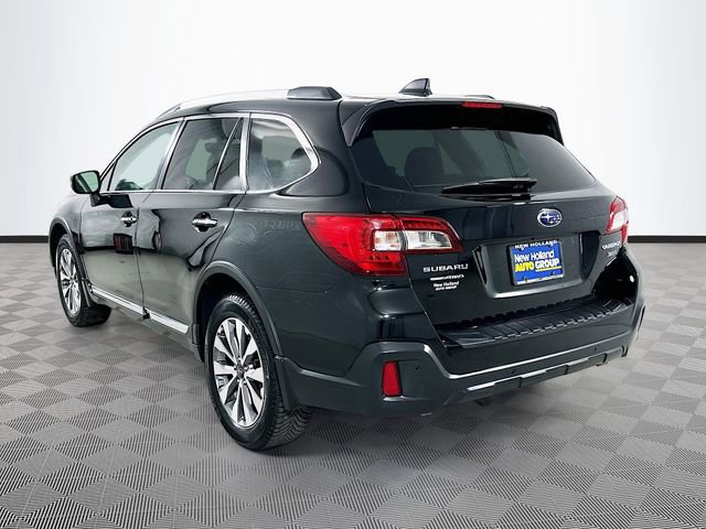 Used 2018 Subaru Outback 3.6R Touring image 3