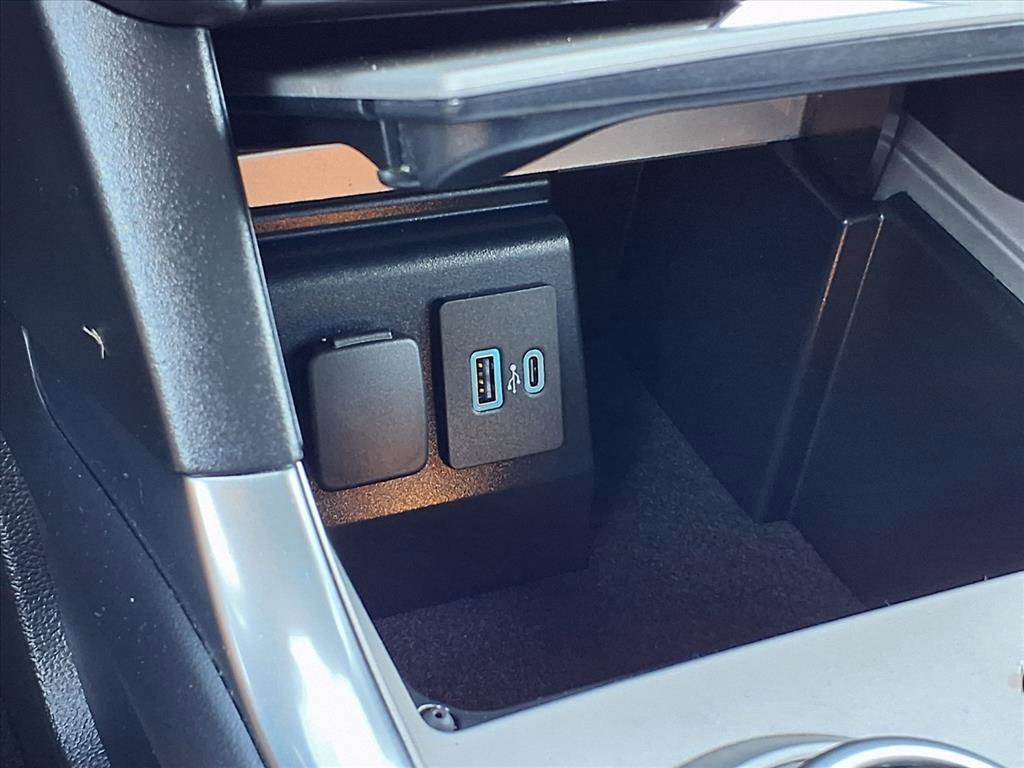 Certified 2023 Ford Explorer XLT w/ Equipment Group 202A image 17