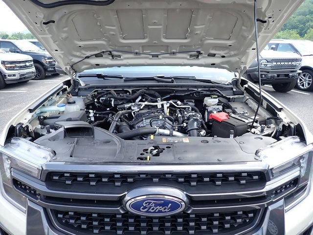 Certified 2025 Ford Ranger XLT w/ Trailer Tow Package AWD/4WD image 16