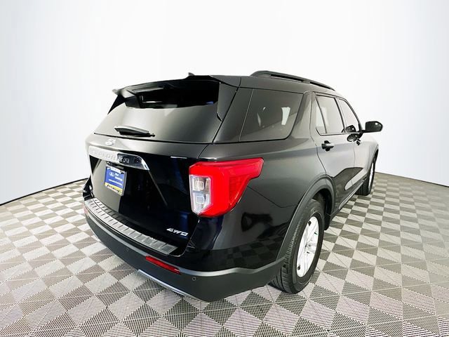 Certified 2023 Ford Explorer XLT w/ Equipment Group 202A image 5