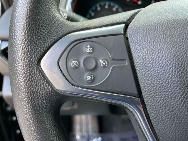 Used 2020 Chevrolet Traverse LS FWD image 32