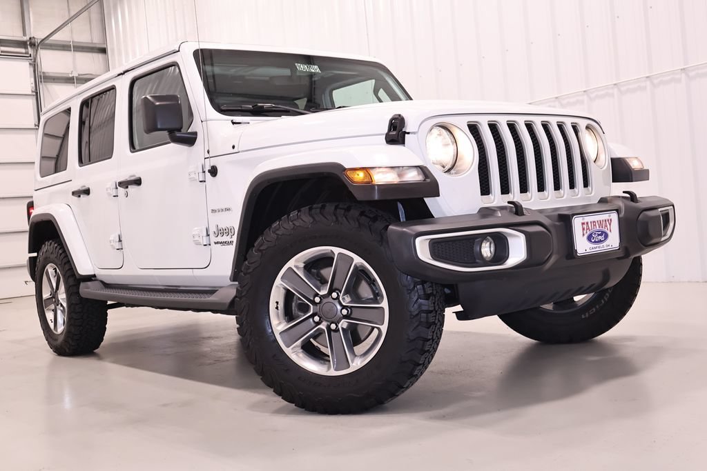 Used 2019 Jeep Wrangler Unlimited Sahara w/ Uconnect 4C Nav & Sound Group AWD/4WD image 32