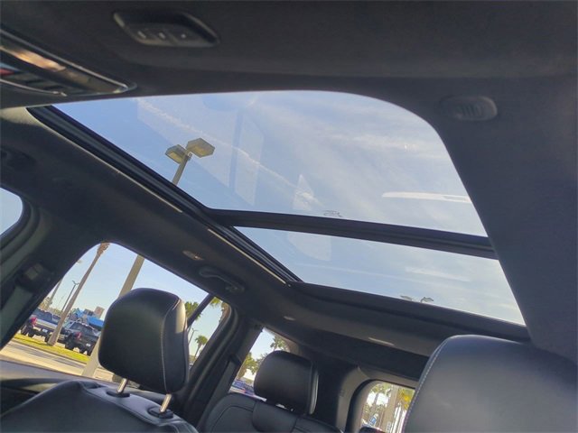 Used 2024 Jeep Grand Cherokee Limited image 20