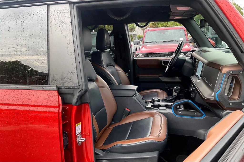 Certified 2022 Ford Bronco Outer Banks AWD/4WD image 6