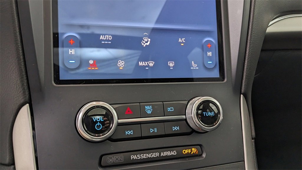 Certified 2022 Ford Edge SEL w/ Convenience Package image 26