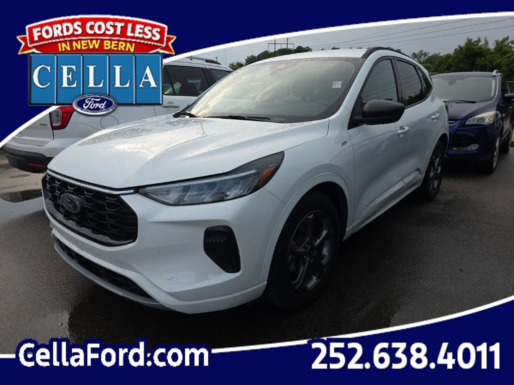 Certified 2023 Ford Escape ST-Line w/ Tech Pack #1 FWD image 1