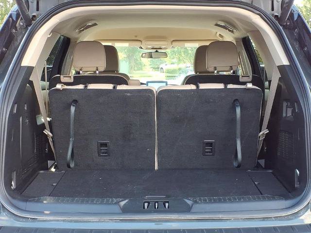 Certified 2023 Ford Explorer XLT w/ Equipment Group 202A AWD/4WD image 8