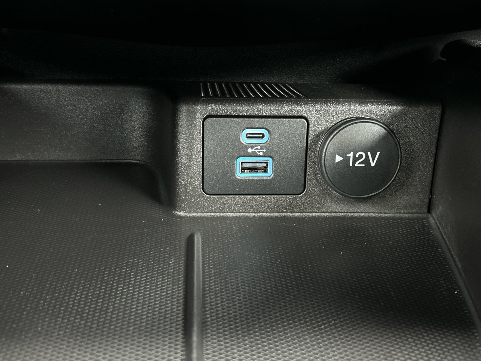 Certified 2023 Ford Escape ST-Line w/ Tech Pack #1 image 19