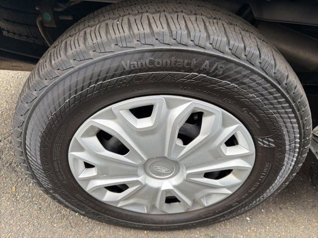 Certified 2025 Ford Transit 250 Low Roof w/ Exterior Upgrade Package RWD image 24