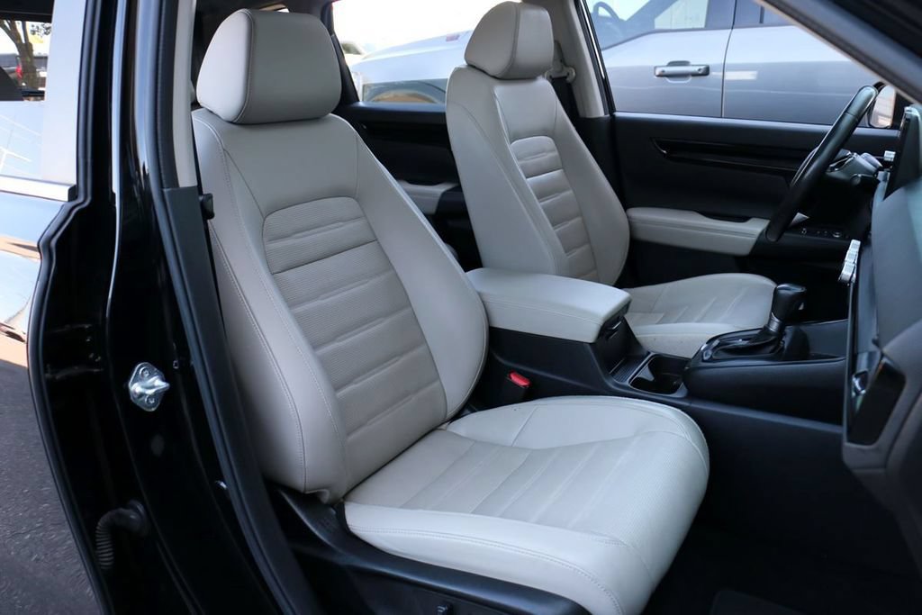 Used 2023 Honda CR-V EX-L image 30