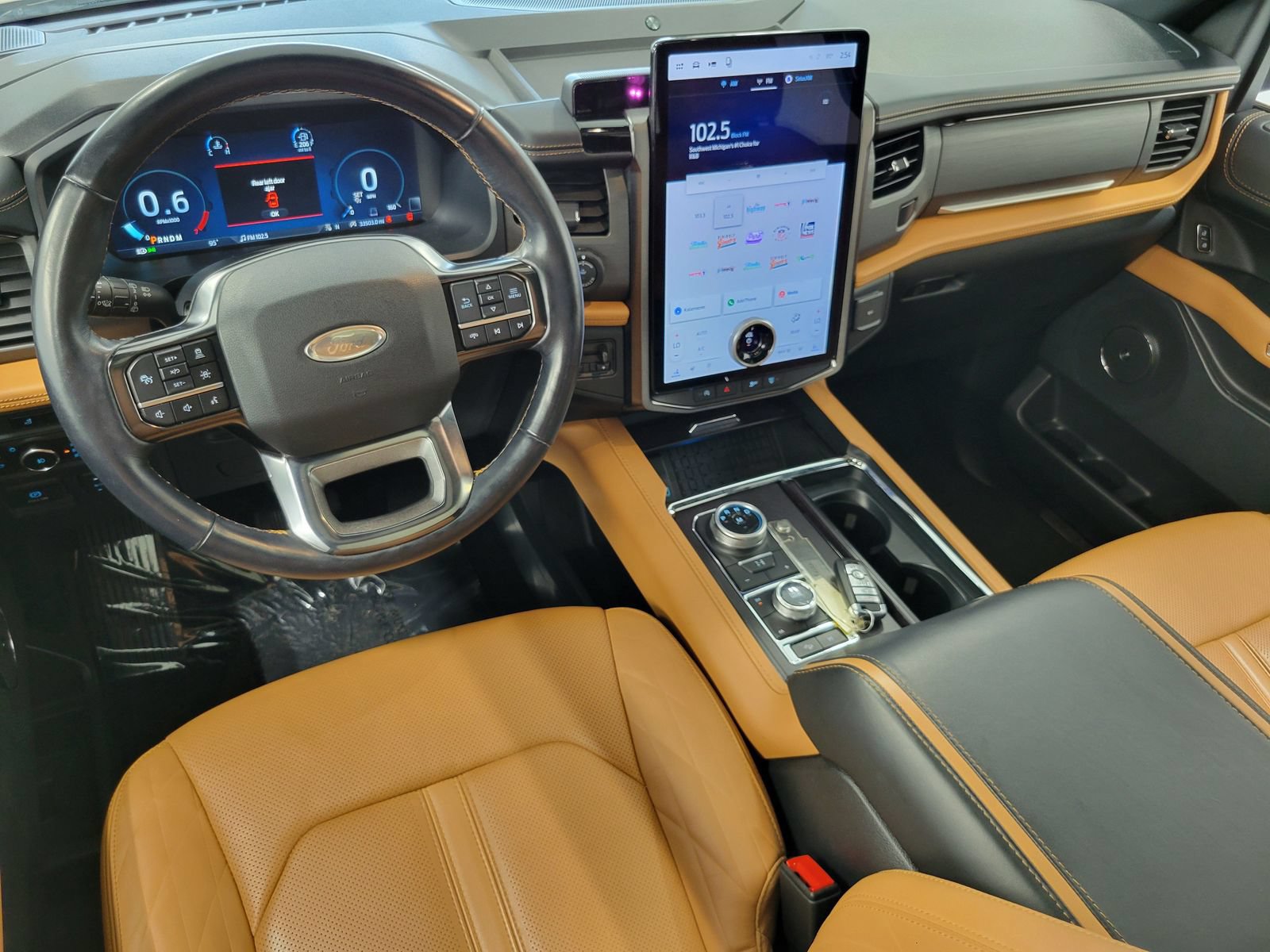 Certified 2023 Ford Expedition Max Platinum AWD/4WD image 25
