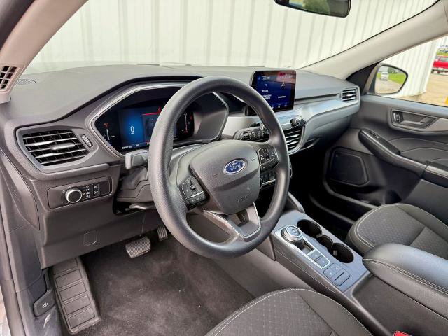 Certified 2025 Ford Escape Active AWD/4WD image 10