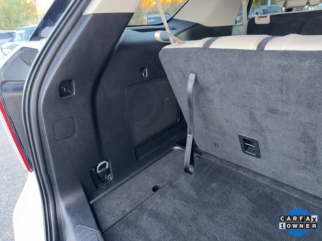 Certified 2024 Ford Explorer Limited image 11