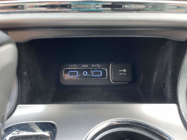 Used 2022 Jeep Grand Cherokee Limited AWD/4WD image 21