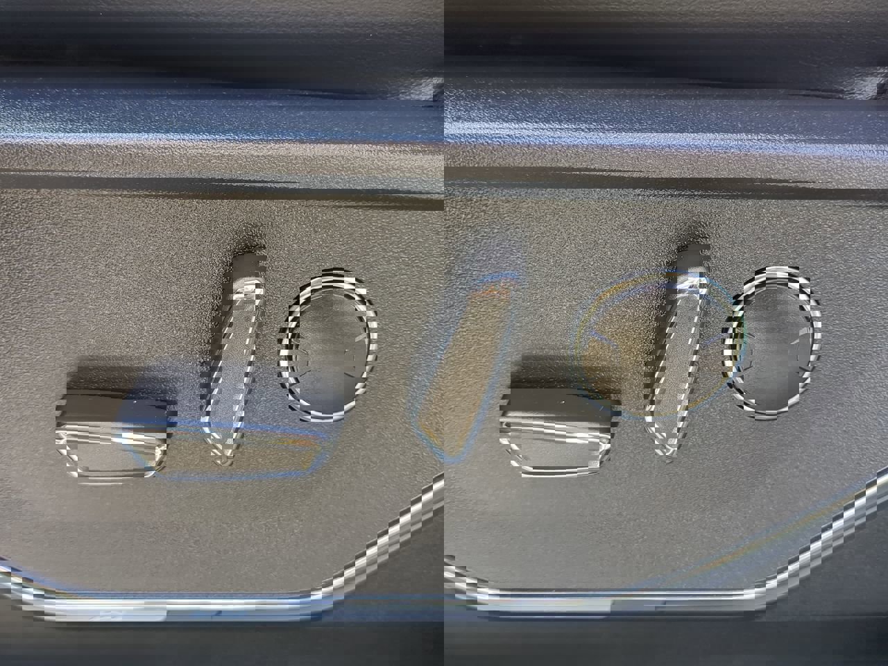 Certified 2023 Ford F150 Platinum w/ Equipment Group 701A High image 30