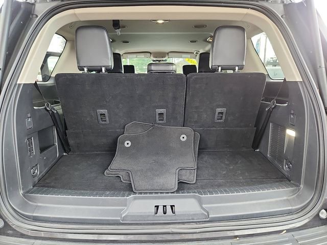 Certified 2024 Ford Expedition XLT image 33