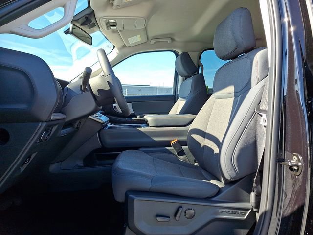 Certified 2025 Ford Expedition Max Active image 15