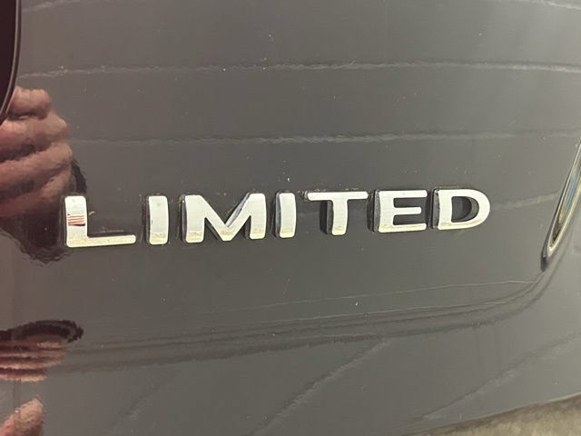 Certified 2018 Ford Explorer Limited w/ Equipment Group 301A AWD/4WD image 39