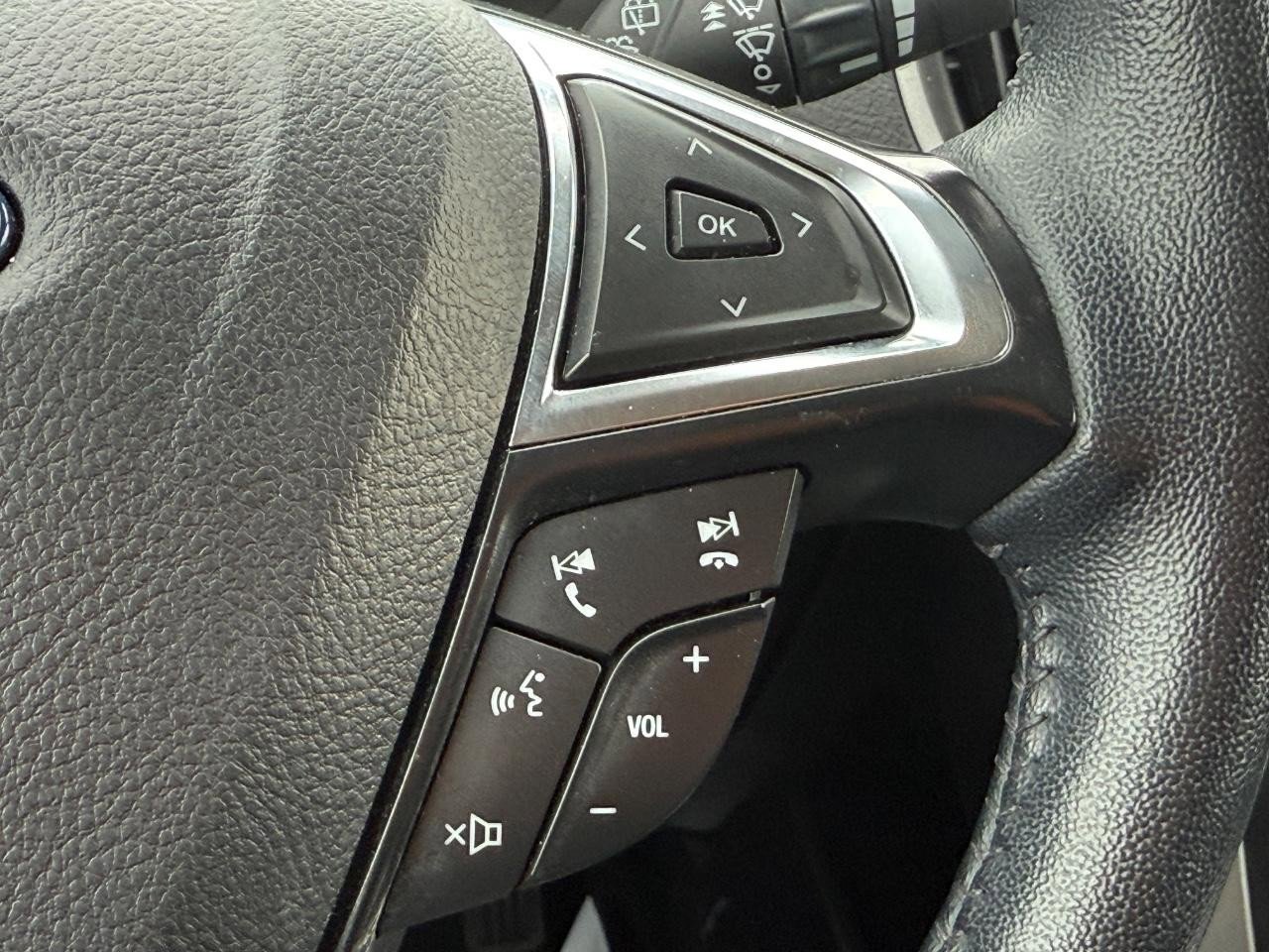 Certified 2024 Ford Edge SEL image 14