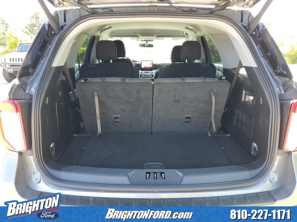 Certified 2024 Ford Explorer XLT AWD/4WD image 7